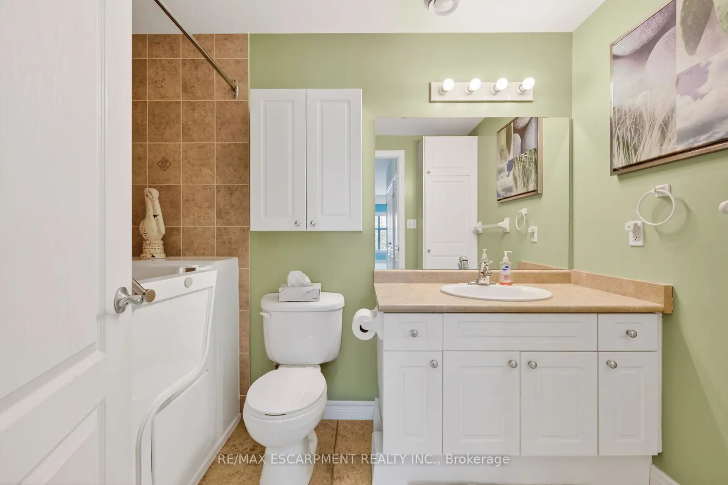 Additional image 13 of 59 Critzia Drive 312