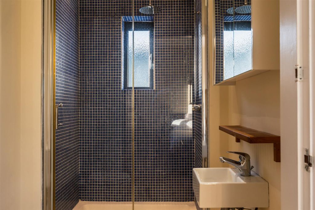 Additional image 20 of 6 bed detached house for saleHolmesfield, Dronfield S18