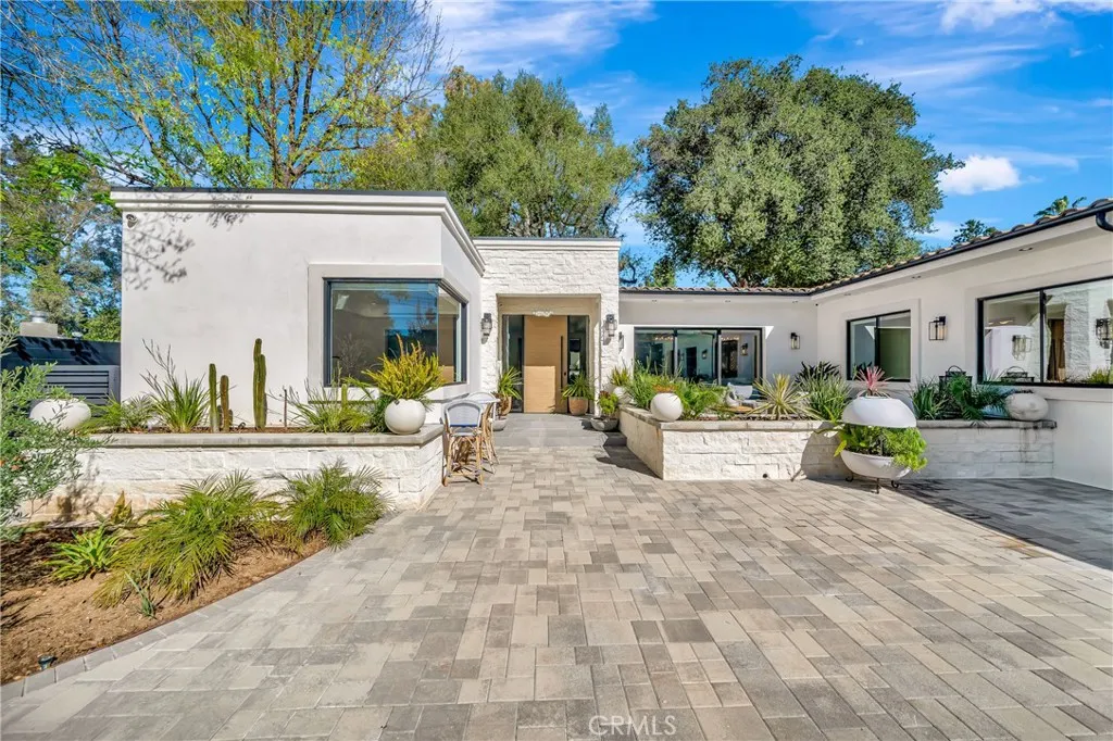 Additional image 72 of 19225 Rosita St, Tarzana, CA 91356