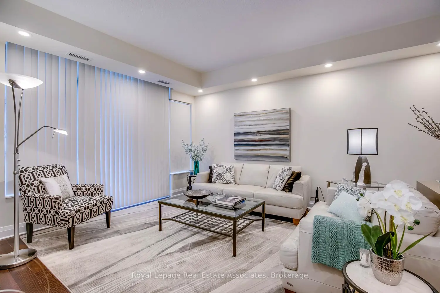 Additional image 10 of 1 Hurontario Street 308