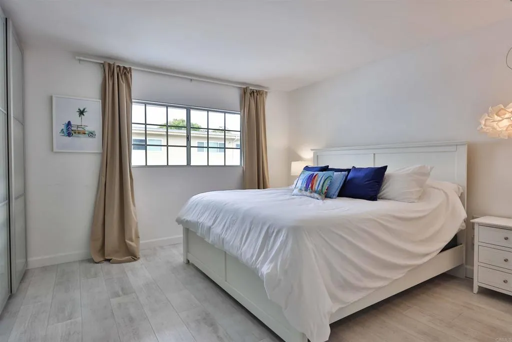 Additional image 51 of 942 D Avenue Unit B, Coronado, CA 92118