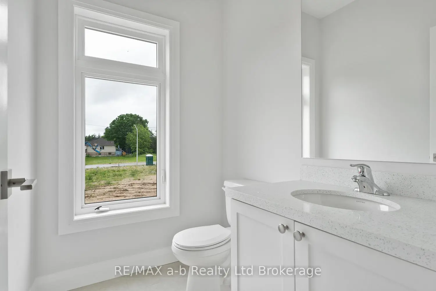 Additional image 3 of 99 Cayley Street