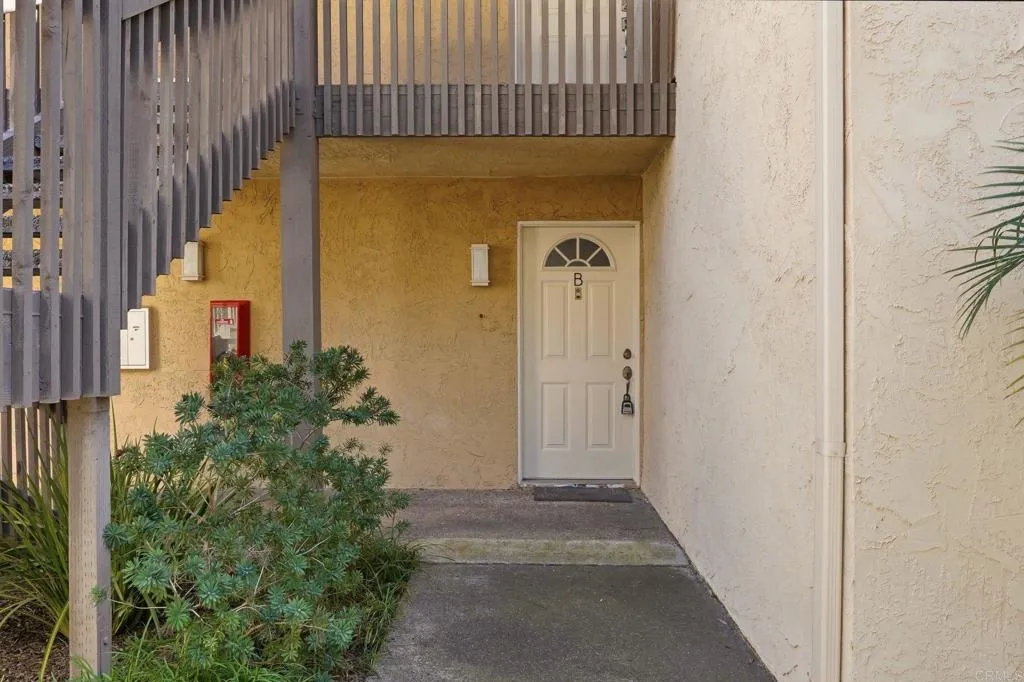 Additional image 2 of 8515 Villa La Jolla Drive Unit B, La Jolla, CA 92037