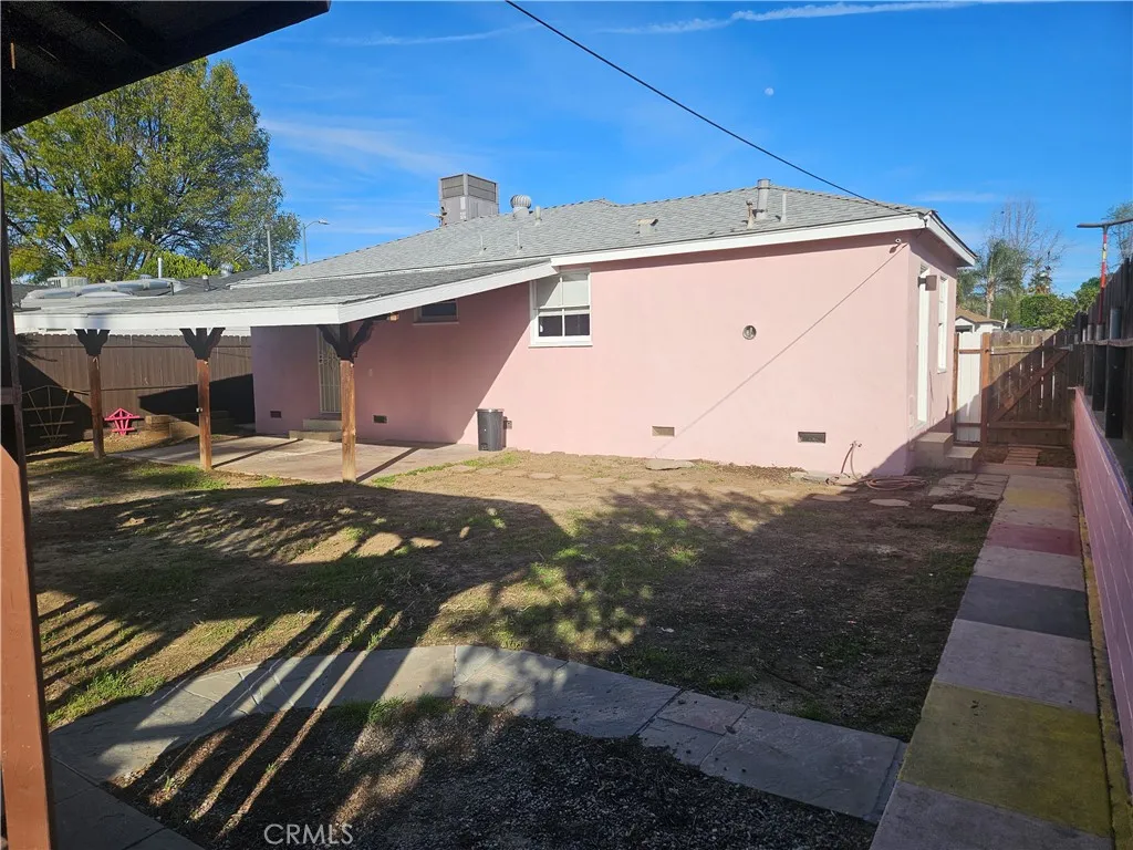 Additional image 44 of 6907 White Oak Ave, Reseda, CA 91335