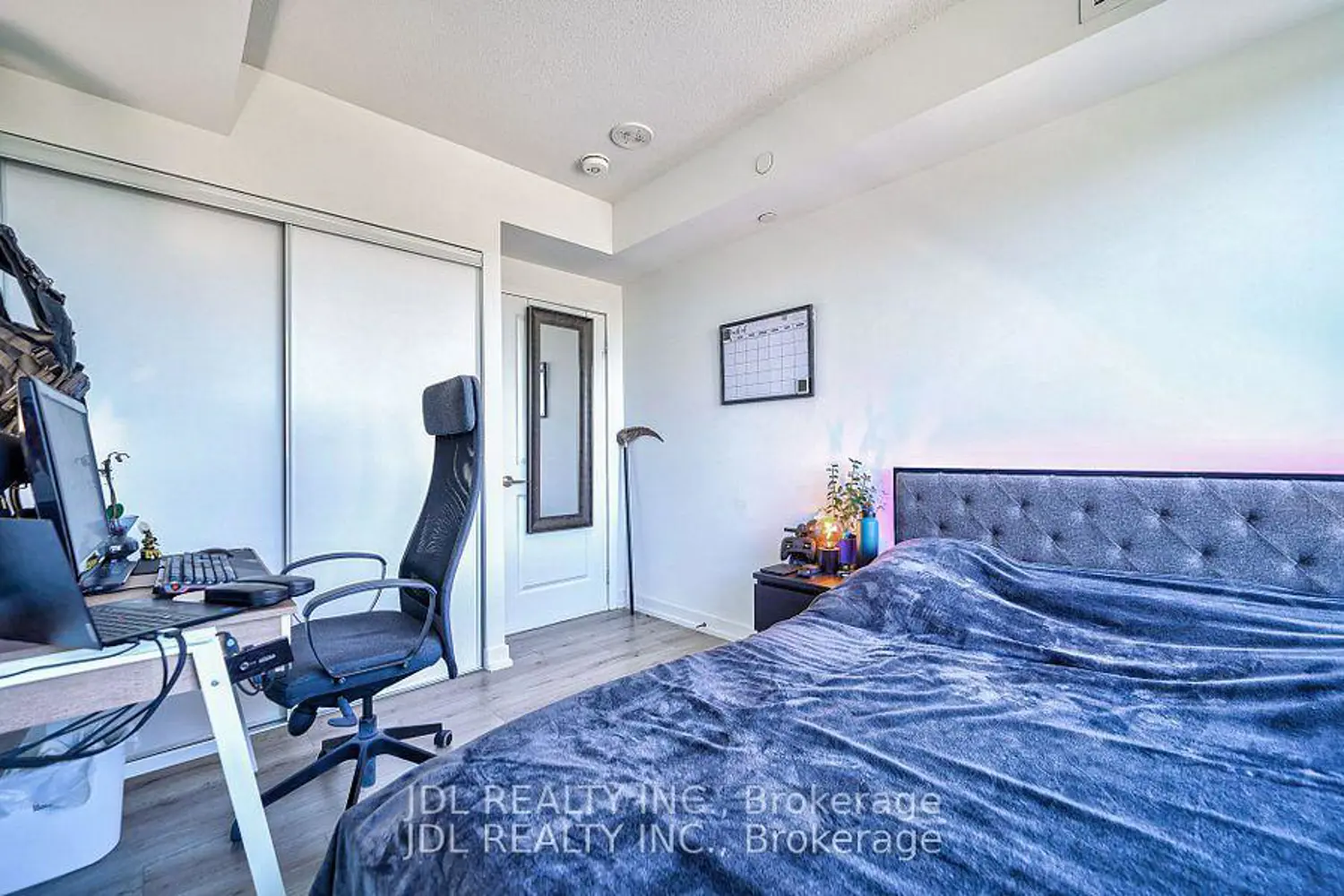 Additional image 15 of 395 Bloor Street 1608