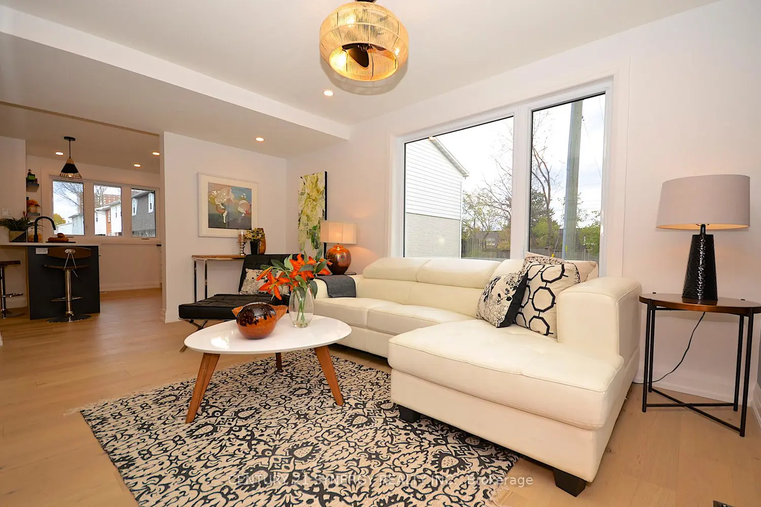 Additional image 8 of 660 Hochelaga Street 34