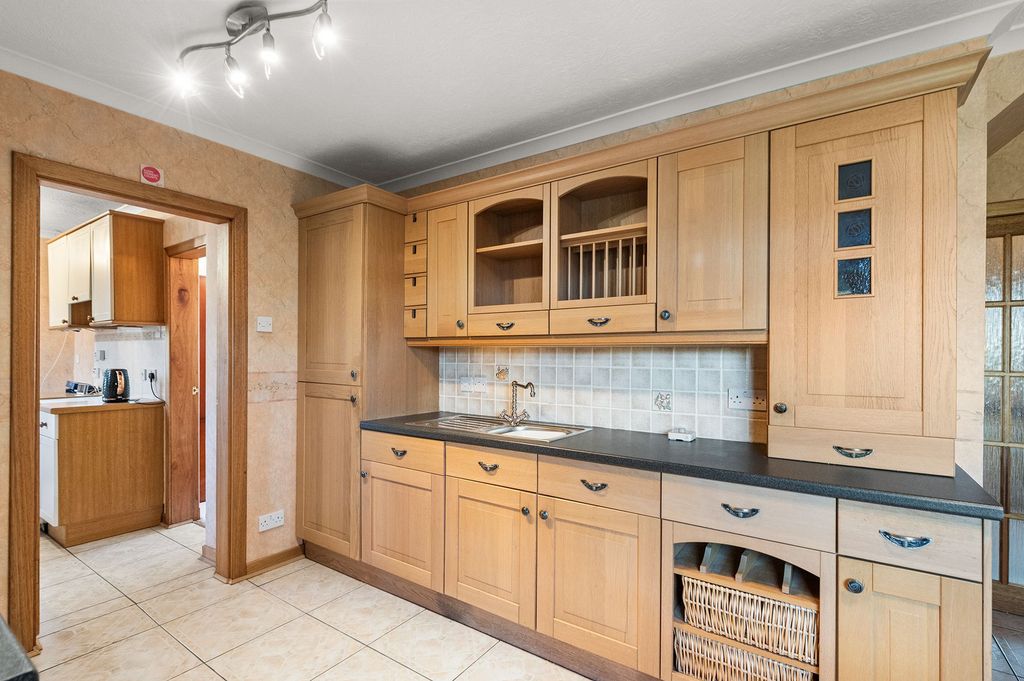 Additional image 8 of 4 bed detached house for saleOatlands Park, Linlithgow EH49