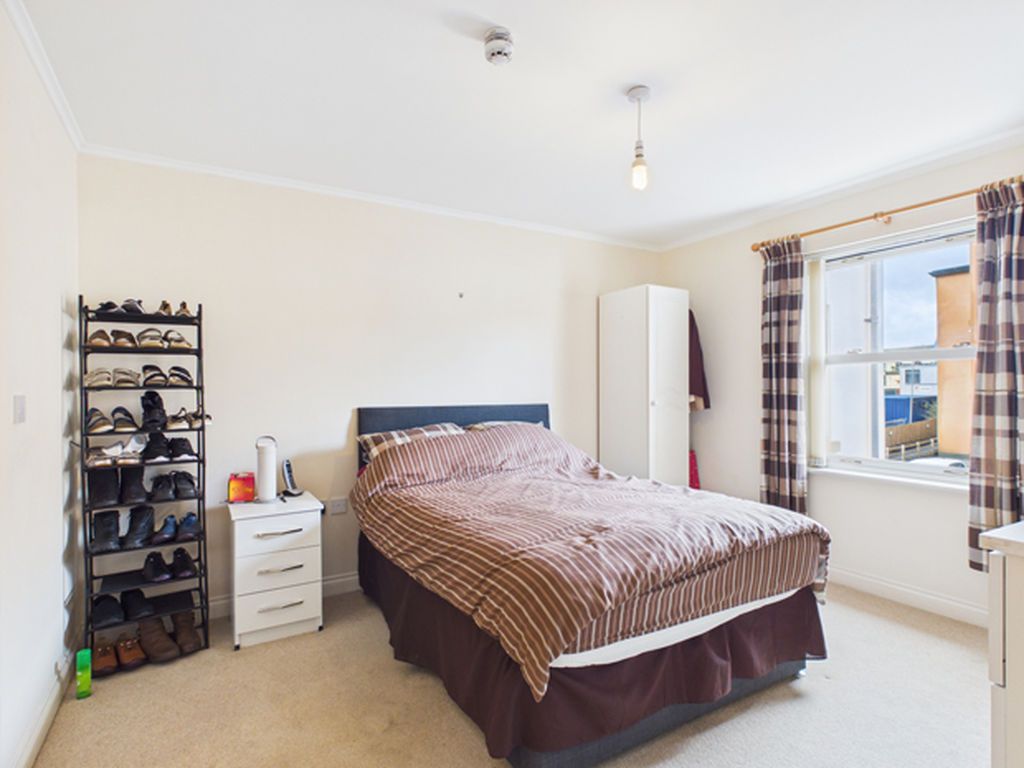 Additional image 13 of 2 bed flat for saleHafan Tywi, The Parade, Carmarthen SA31