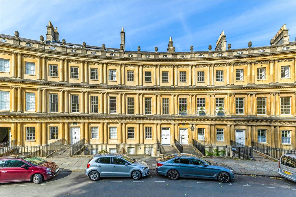 6 bed terraced house for saleThe Circus, Bath, Somerset BA1