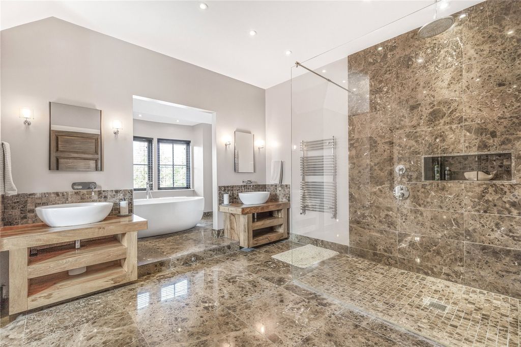 Additional image 41 of 6 bed detached house for saleSea Way, Middleton-On-Sea, West Sussex PO22