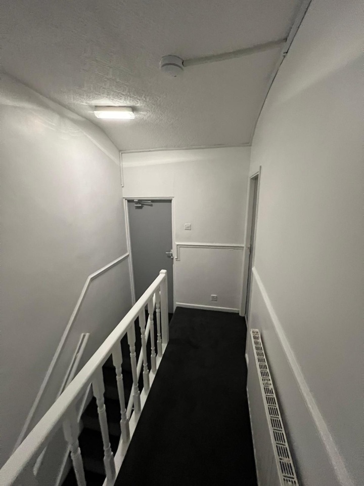 Additional image 9 of Room in a Shared House, Ash Road, B8, N1 7GU