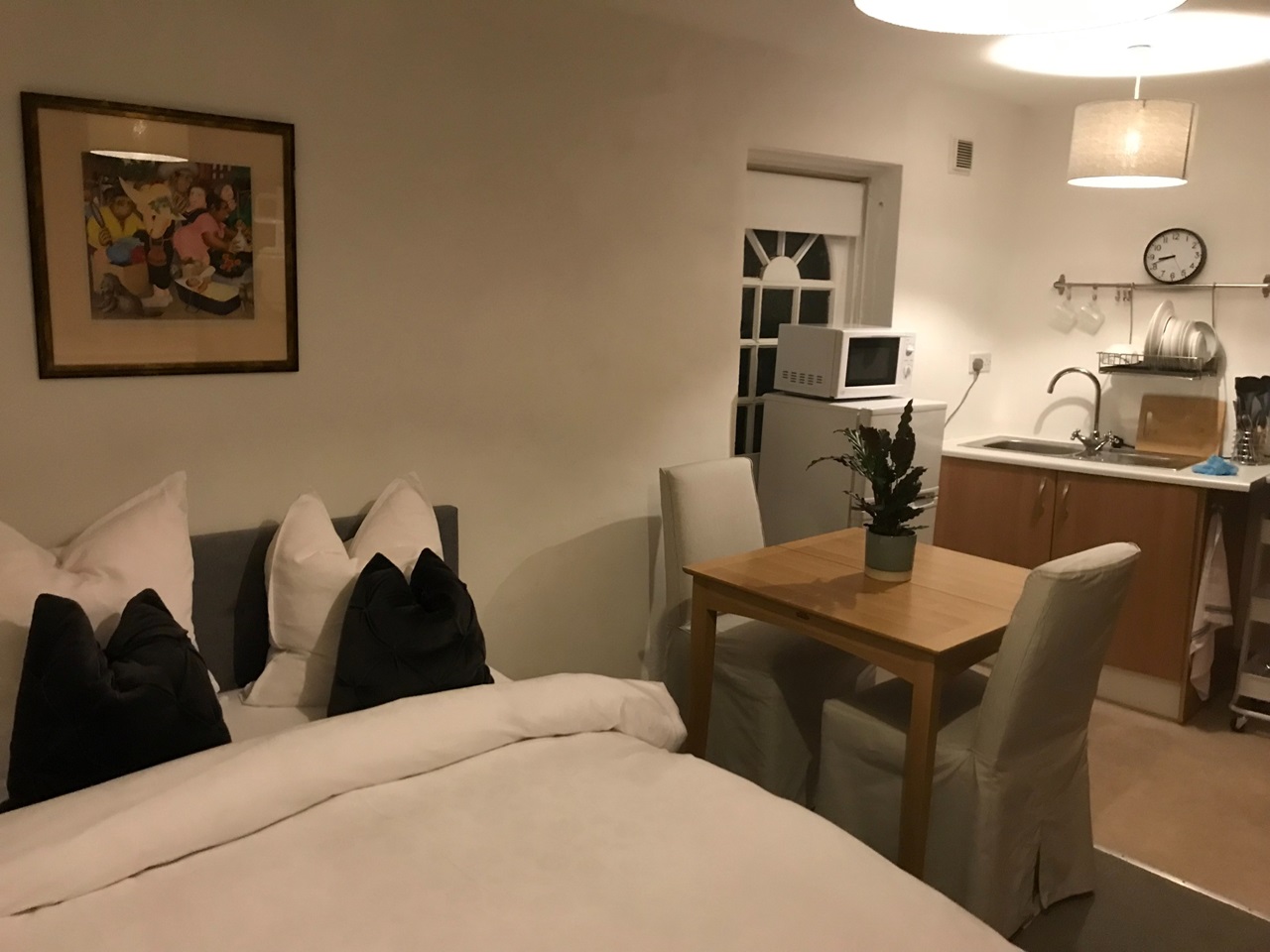 Room in a Shared House, Glycena Road, SW11, N1 7GU
