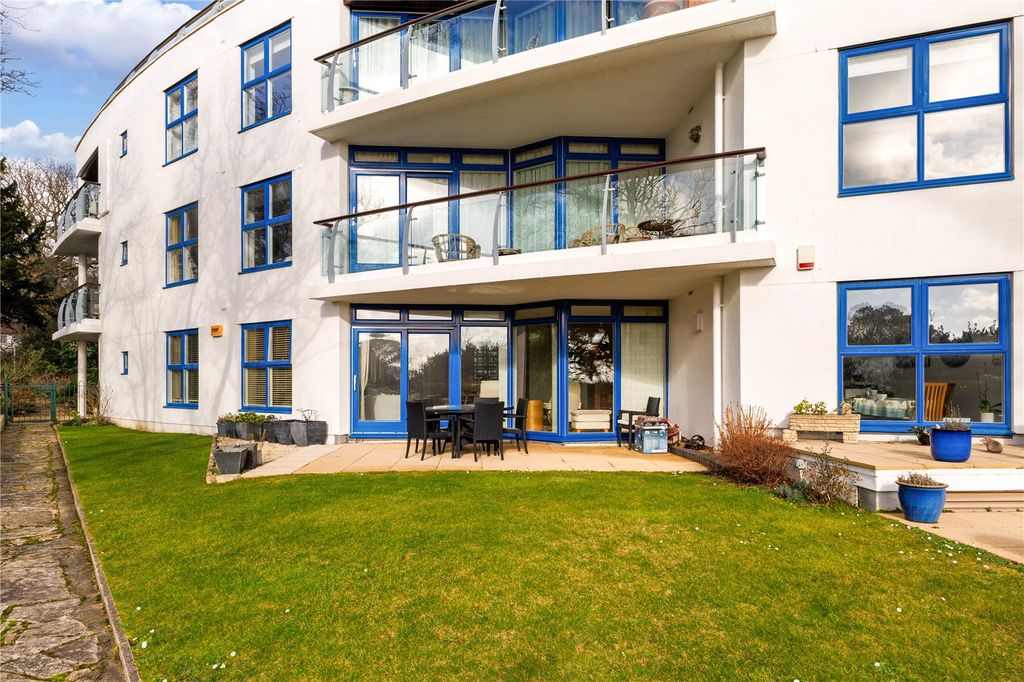 Additional image 3 of 3 bed flat for saleWestminster Road, Poole, Dorset BH13