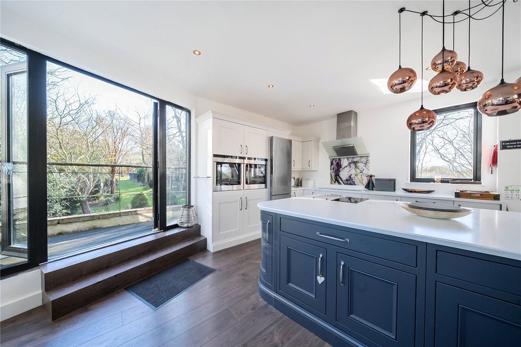 Additional image 5 of 6 bed detached house for saleBrent Eleigh Road, Lavenham, Sudbury, Suffolk CO10