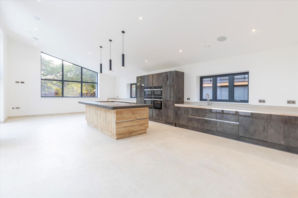 Additional image 5 of 4 bed detached house for saleBakers Lane, Westleton, Saxmundham, Suffolk IP17