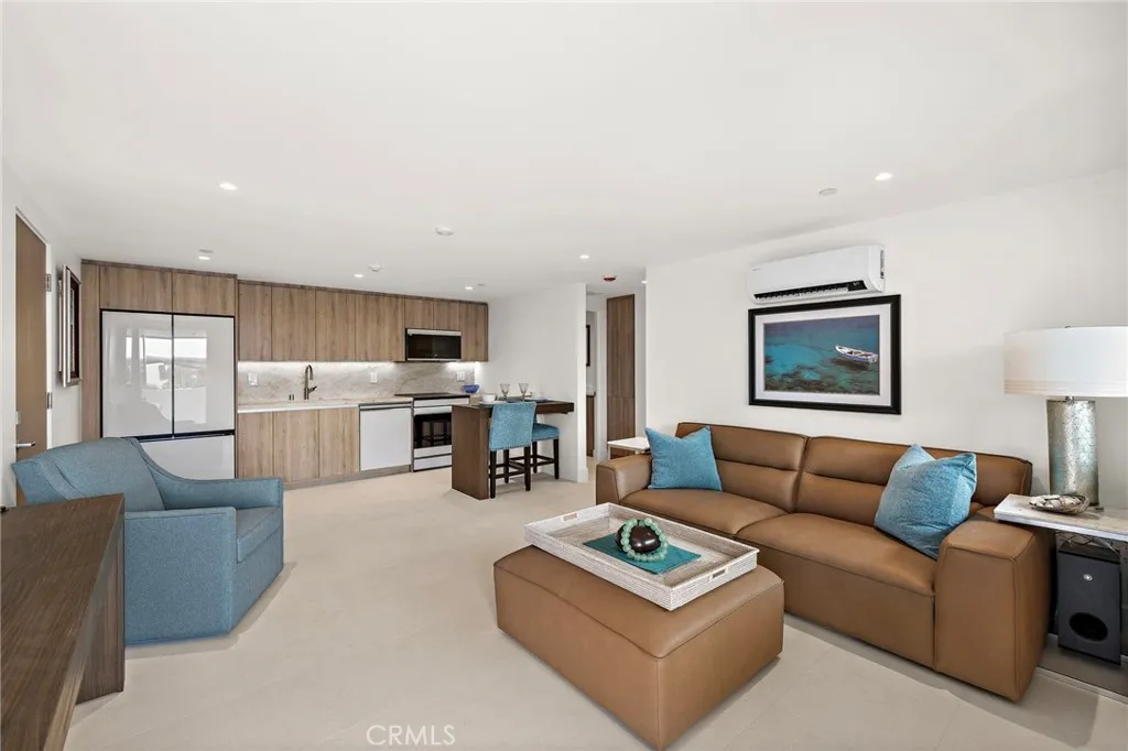 Additional image 33 of 200 Alta Vista Way Unit B, Laguna Beach, CA 92651