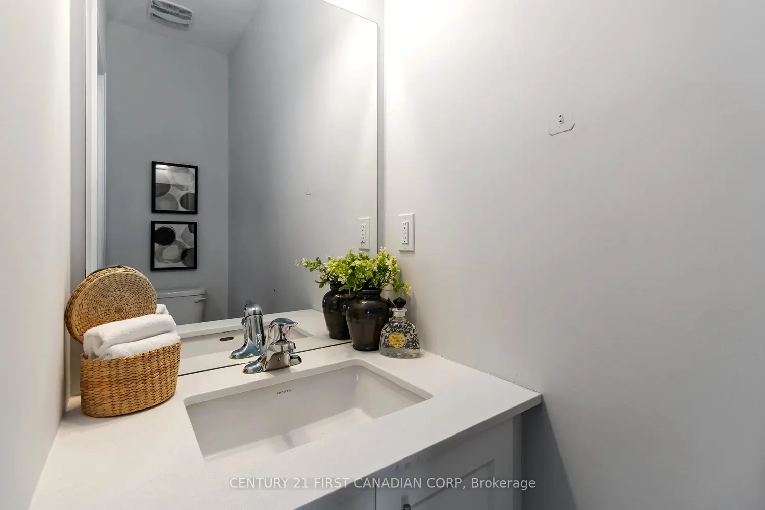 Additional image 7 of 844 Sobeski Avenue