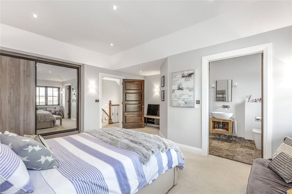 Additional image 46 of 6 bed detached house for saleSea Way, Middleton-On-Sea, West Sussex PO22