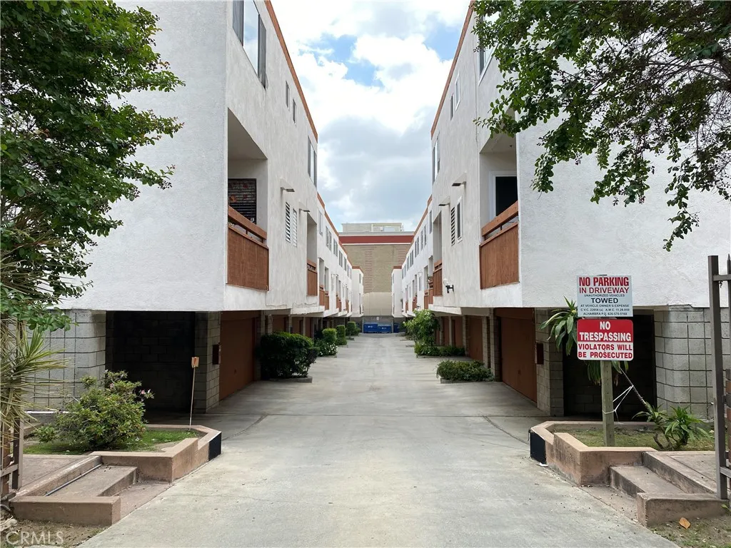 Additional image 43 of 402 S Garfield Avenue Unit 15, Alhambra, CA 91801