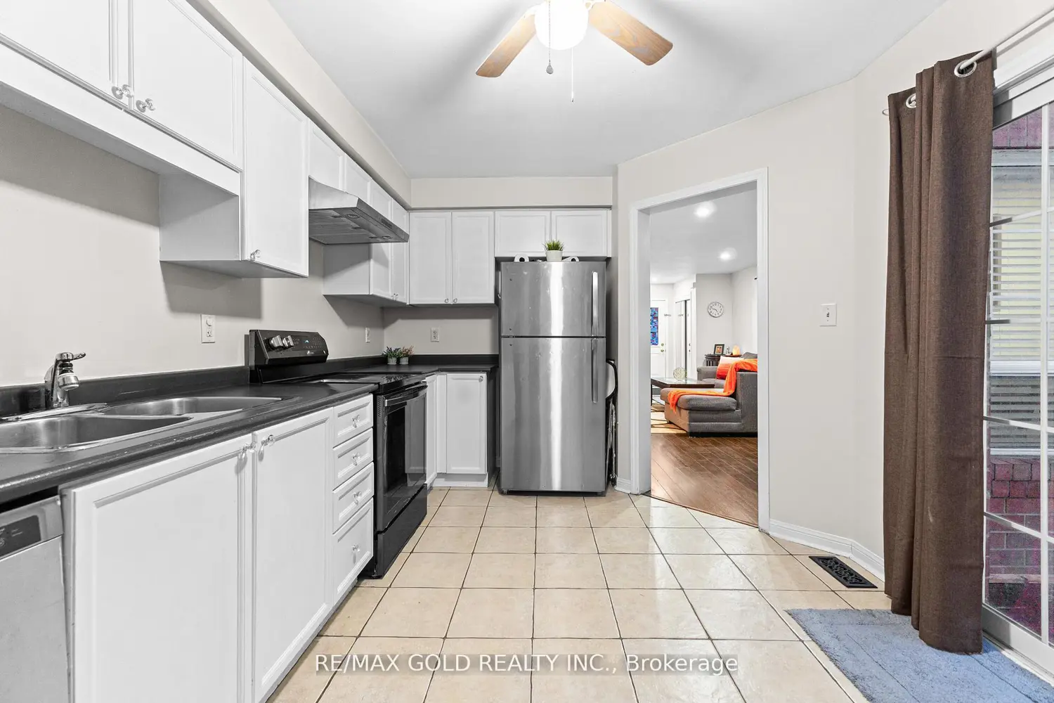 Additional image 8 of 61 Bottomwood Street