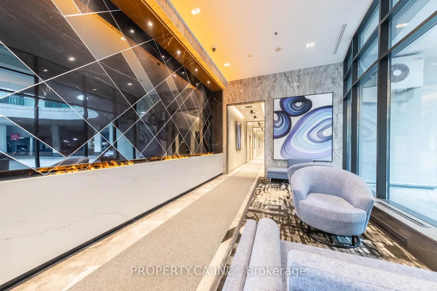 Additional image 3 of 12 Yonge Street 2903