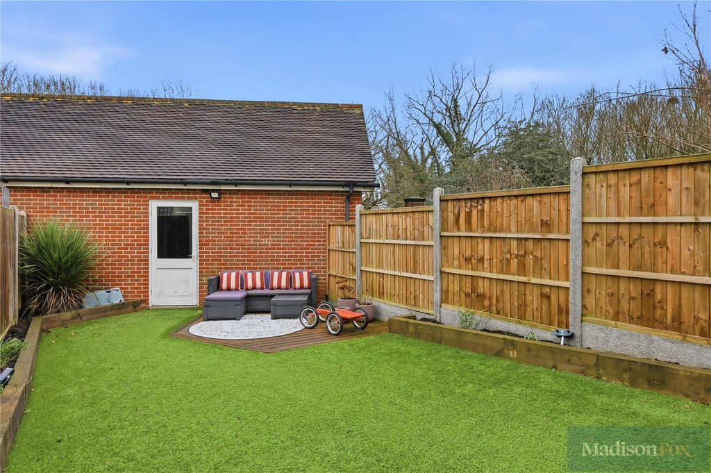 Additional image 30 of 4 bed terraced house for saleRegents Place, Loughton, Essex IG10