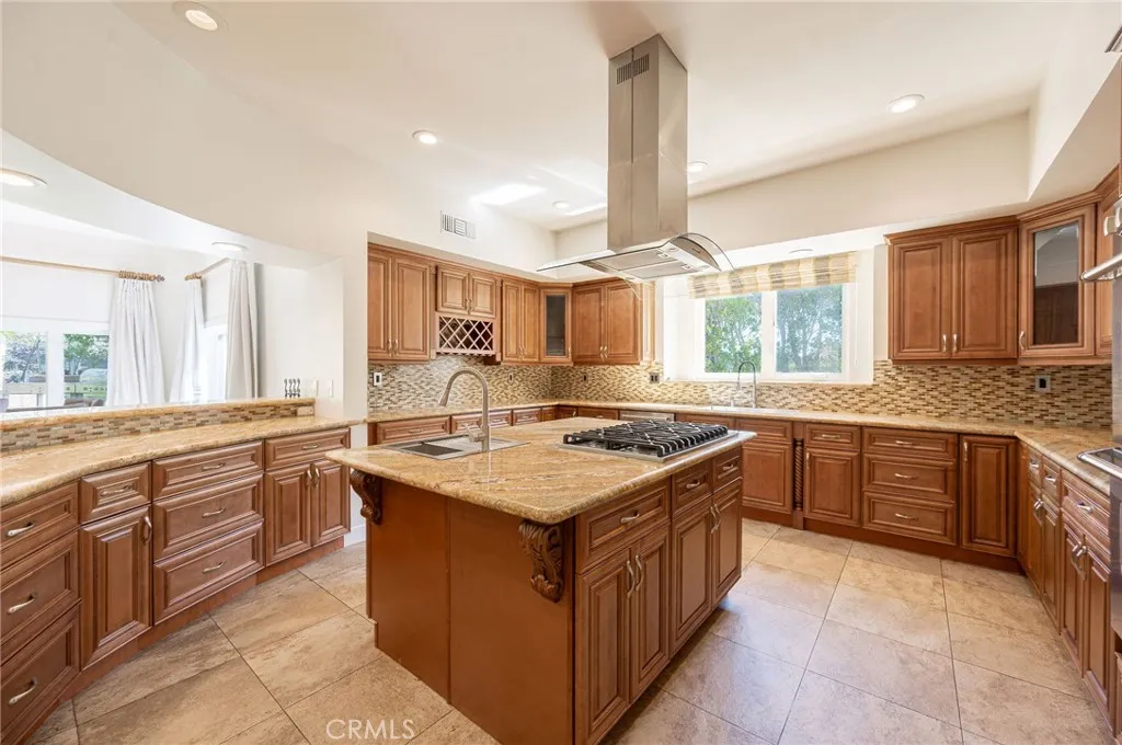 Additional image 15 of 3331 Oakmont View Drive, Glendale, CA 91208