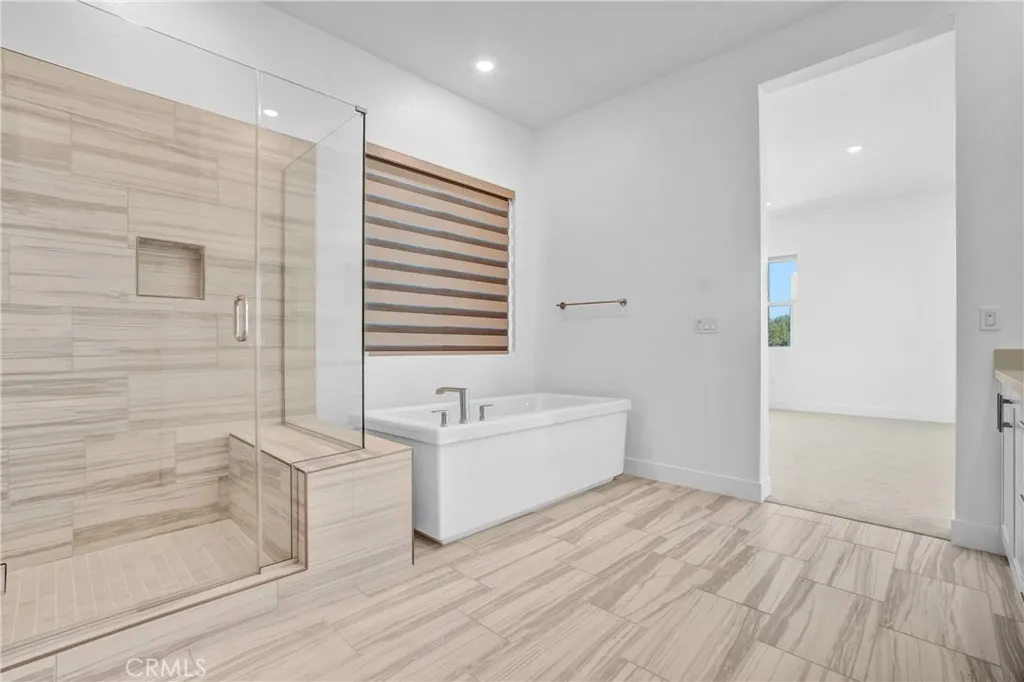 Additional image 17 of 102 Pansy, Irvine, CA 92618