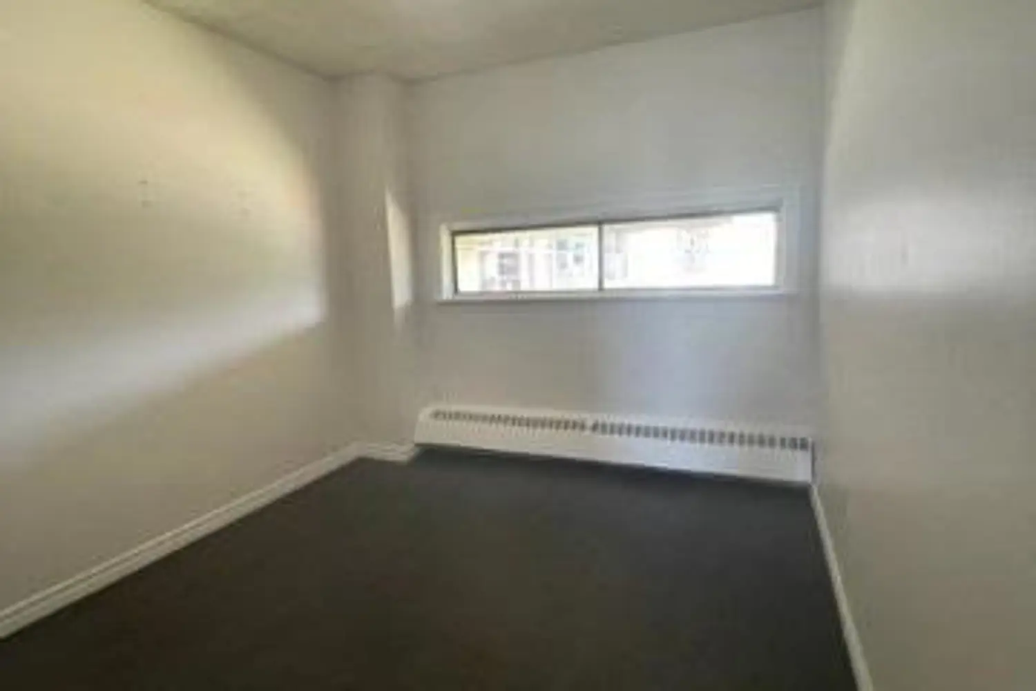 Additional image 6 of 4645 Jane Street 336