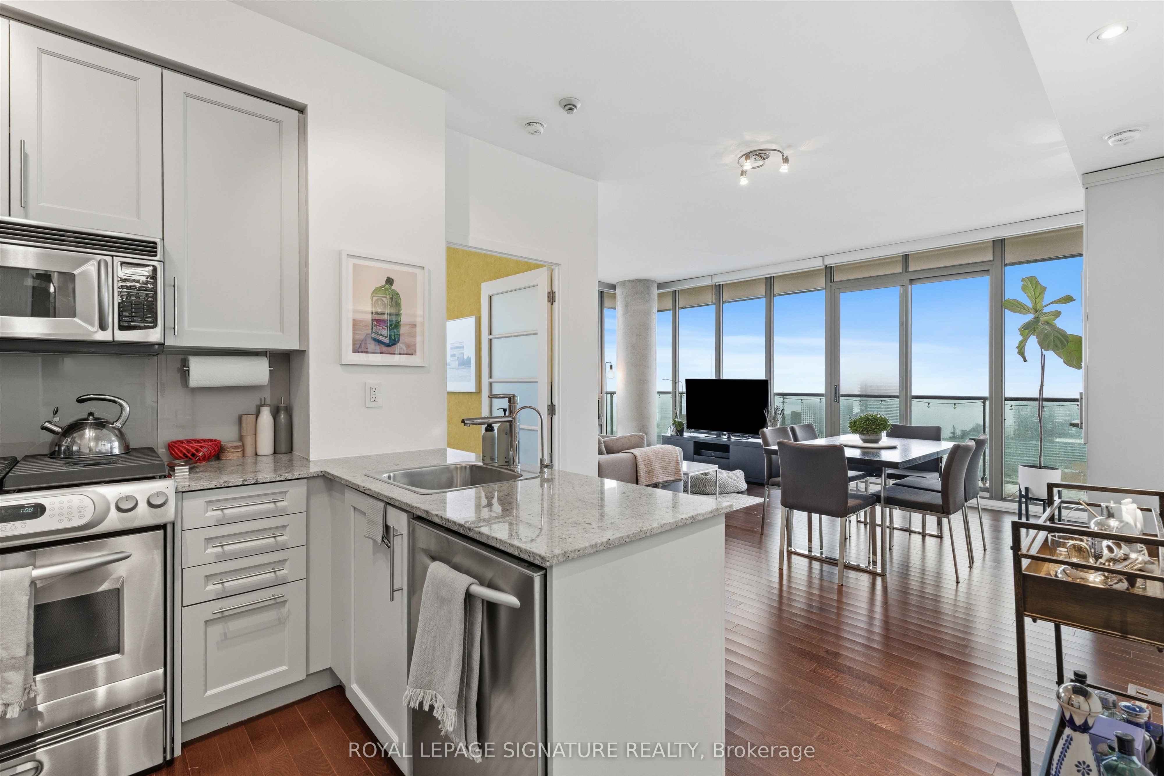 Additional image 4 of 3205-33 Lombard Street, Toronto, ON, M5C 3H8