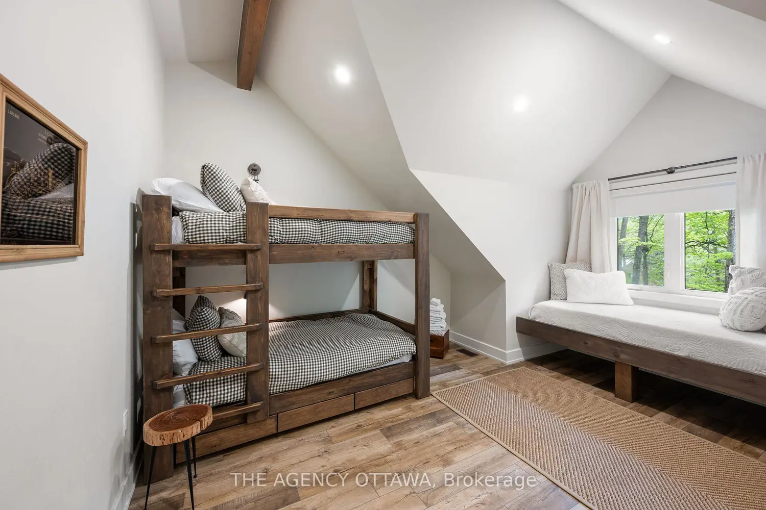 Additional image 14 of 36 Crestview Drive