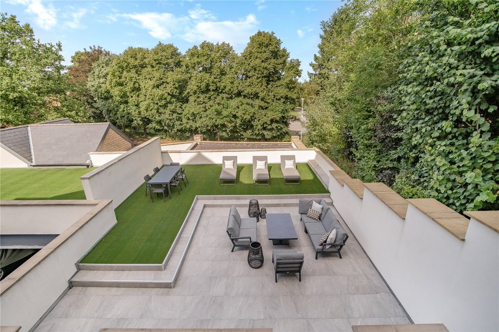 Additional image 2 of 2 bed flat for saleCongleton Road, Alderley Edge, Cheshire SK9