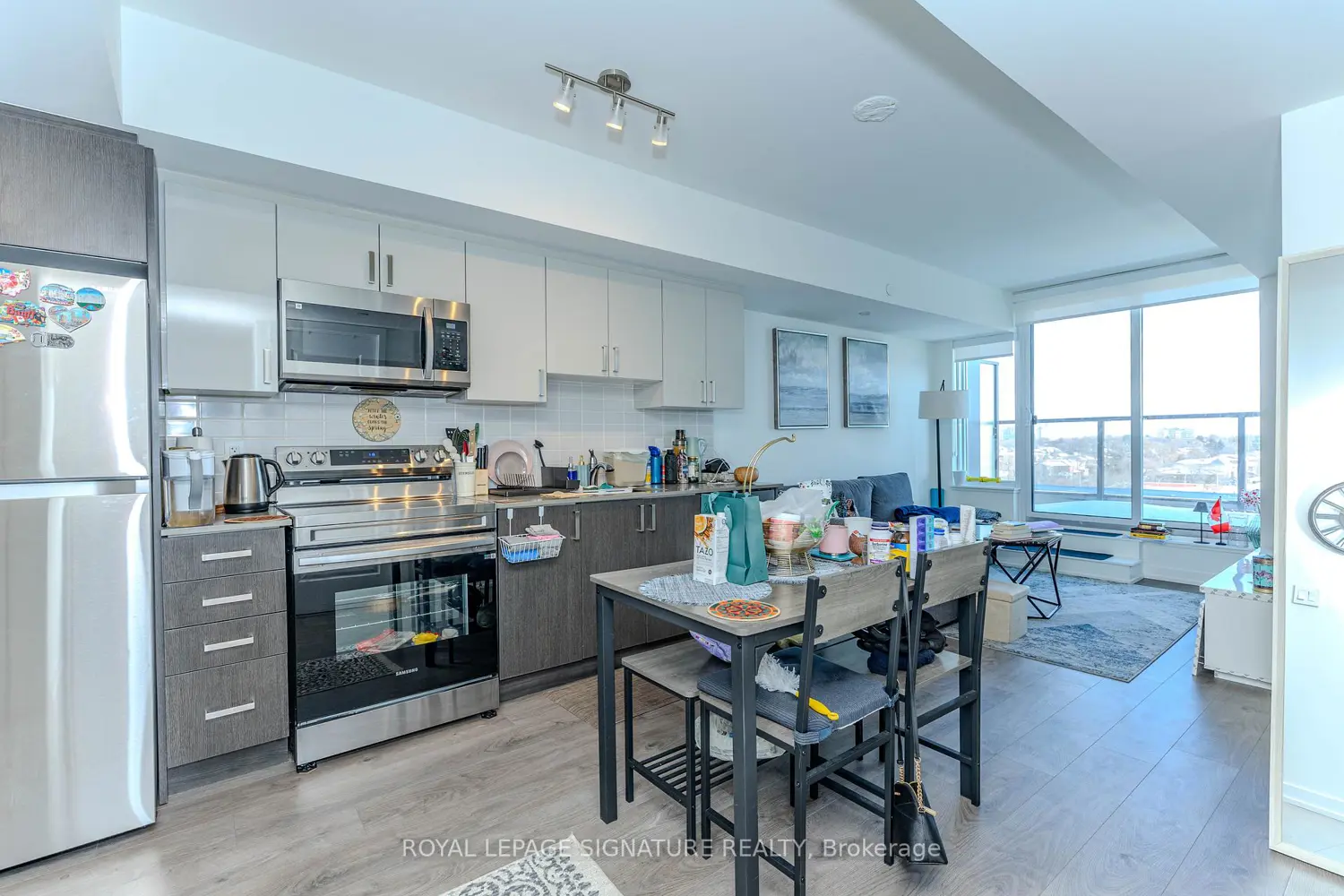 Additional image 8 of 556 Marlee Avenue 813