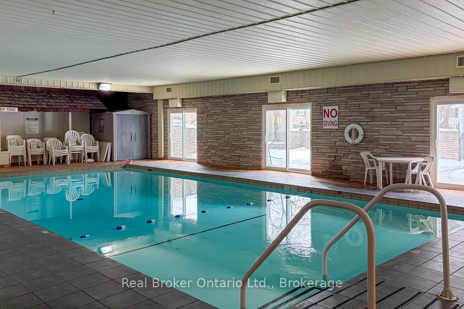 Additional image 18 of 2054 Brant Street 6