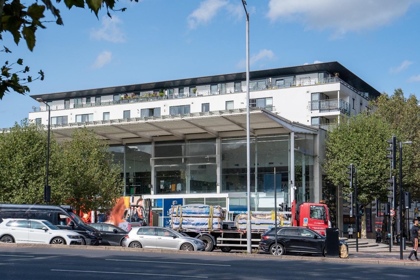 Additional image 42 of 3 Bed Flat, Cluny Mews, SW5, N1 7GU
