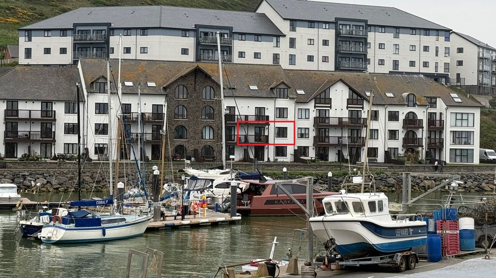 Additional image 3 of 3 bed flat for saleY Lanfa, Aberystwyth SY23