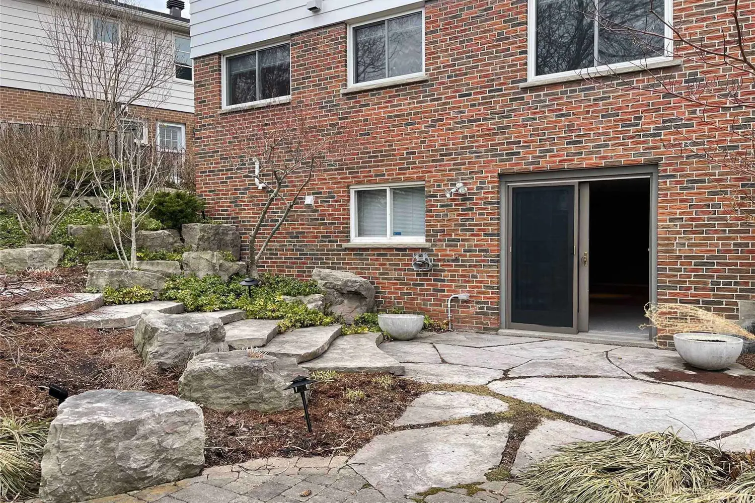 Additional image 16 of 24 Meadowglade Crescent