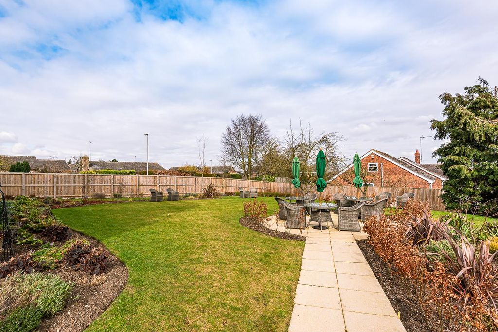 Additional image 14 of 1 bed property for saleMolescroft Road, Beverley HU17