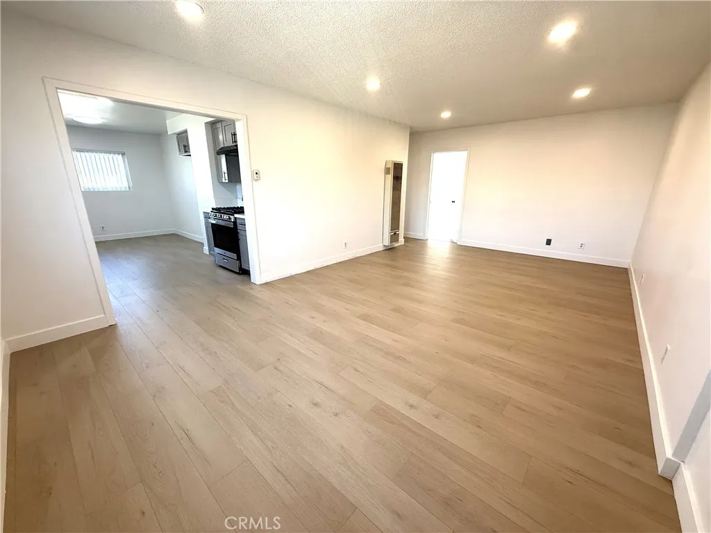 Additional image 24 of 11601 Birch Avenue Unit C, Hawthorne, CA 90250