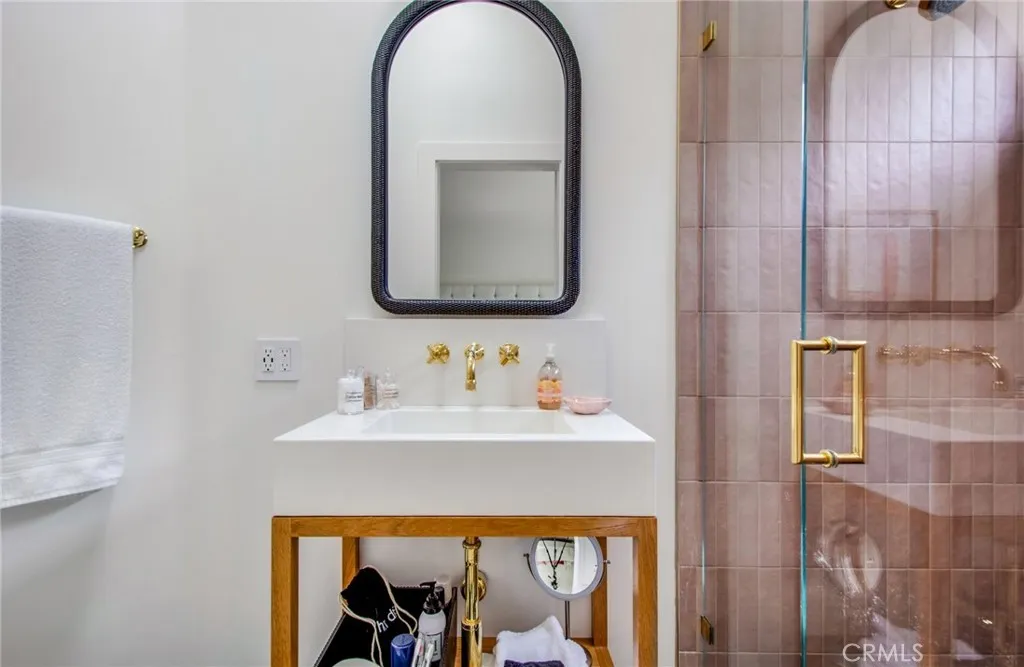 Additional image 22 of 327 Anade Ave, Newport Beach, CA 92661