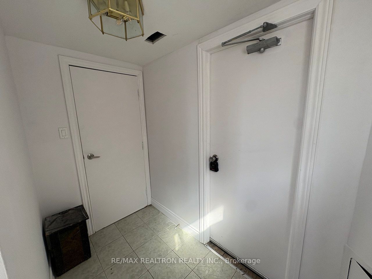 Additional image 3 of B-431 Oceanside Avenue, Richmond Hill, ON, L4C 2Z7