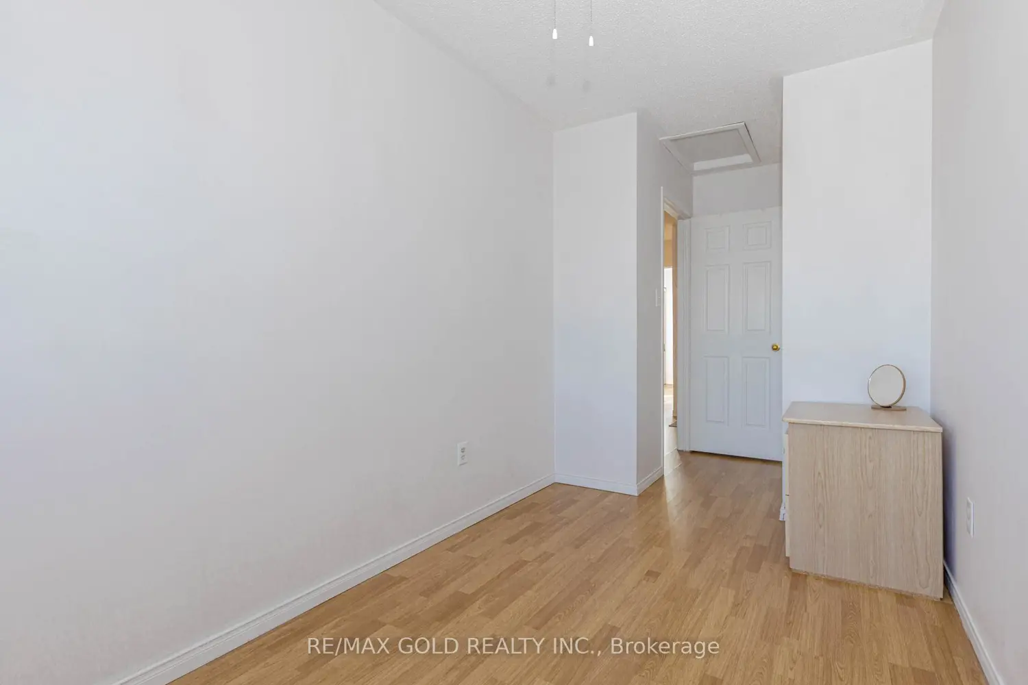Additional image 18 of 83 Spadina Road