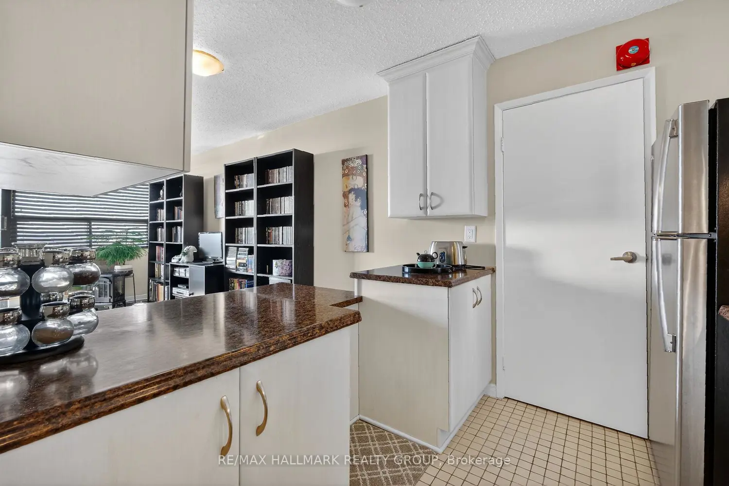 Additional image 8 of 2019 Bank Street 404