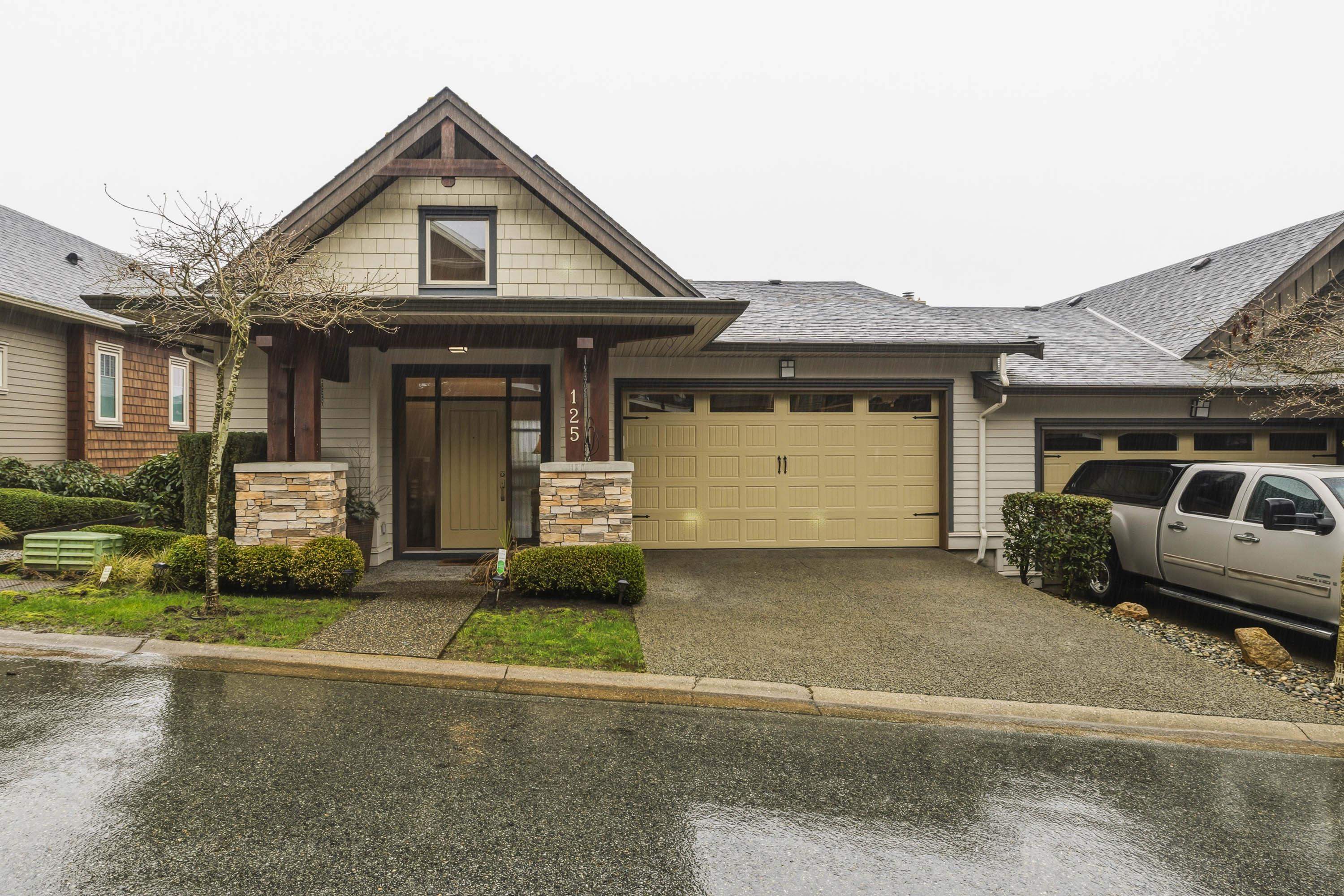 125-3458 Burke Village Promenade, Coquitlam, BC, V3E 0J1