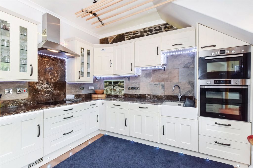 Additional image 2 of 2 bed flat for saleFassiefern, Main Street, Killin FK21