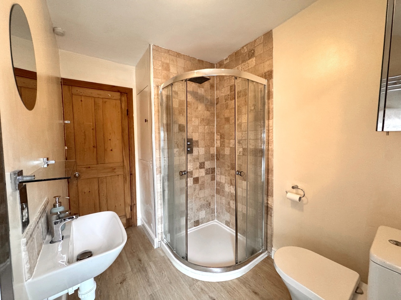 Additional image 11 of 2 Bed Penthouse, Hyde Park Road, LS6, N1 7GU