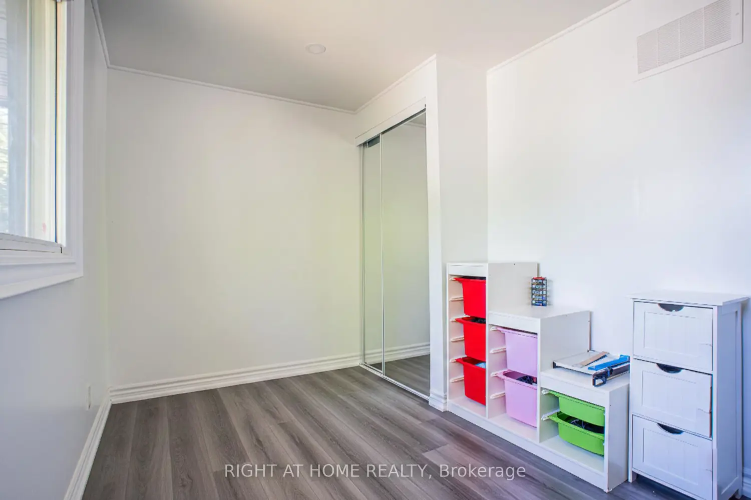 Additional image 11 of 77 Elford Crescent