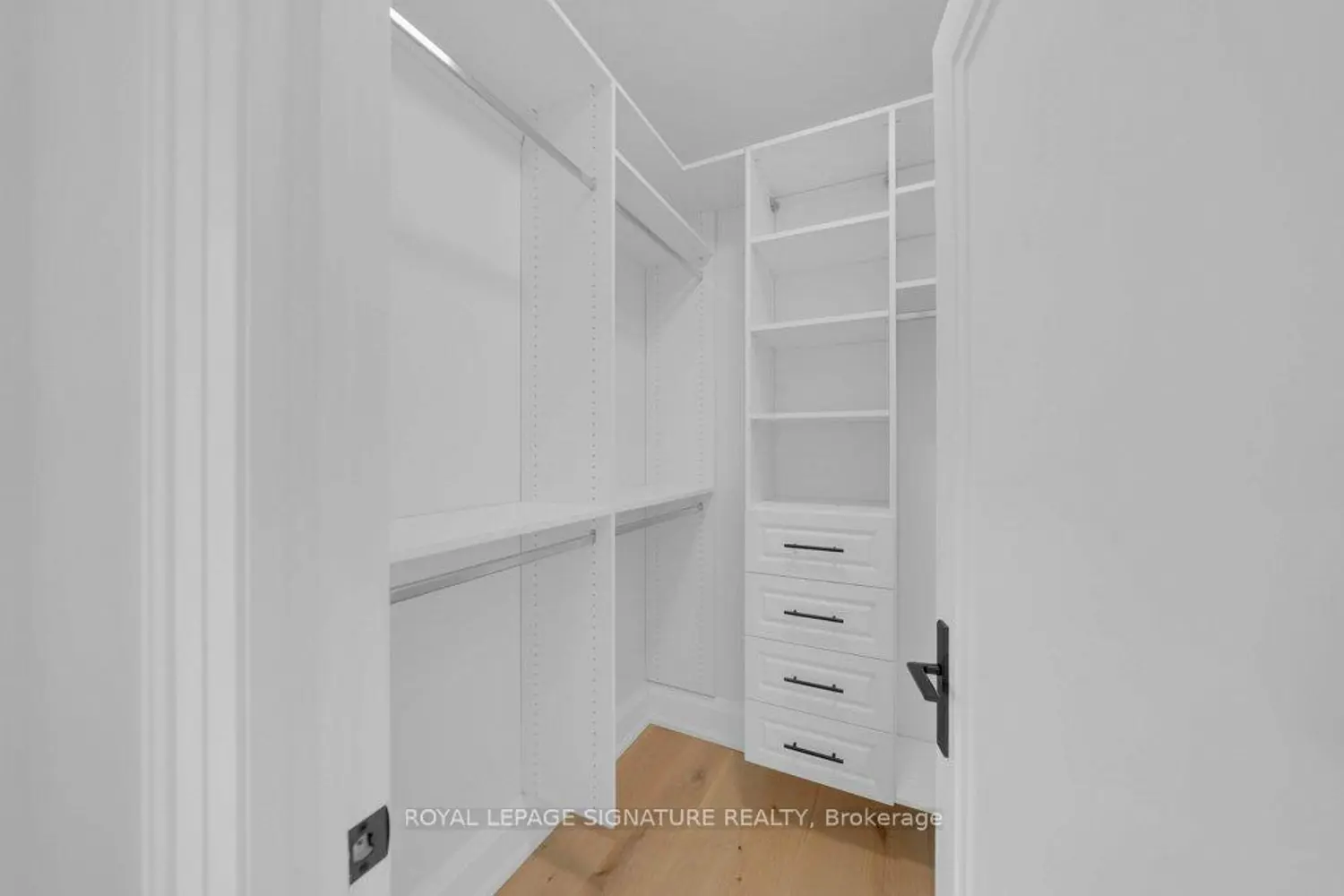 Additional image 14 of 92 Howard Road