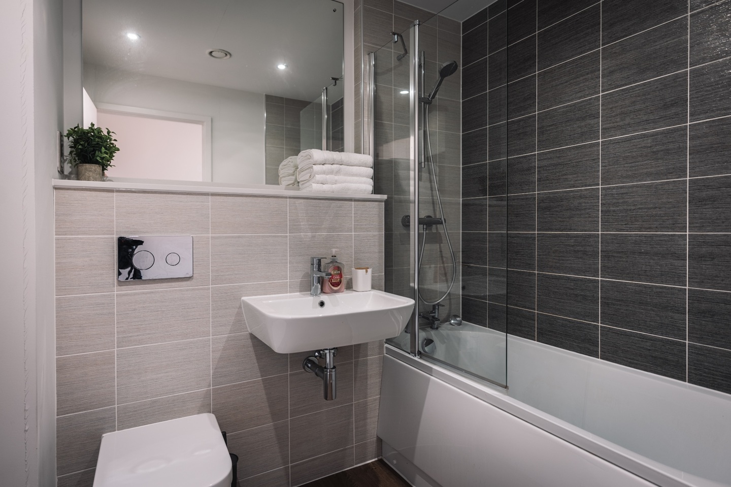 Additional image 4 of 1 Bed Flat, Sheepcote St, B16, N1 7GU