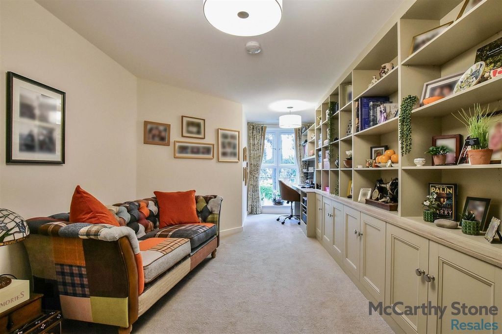 Additional image 15 of 2 bed flat for saleNorthwich Road, Knutsford, Cheshire WA16